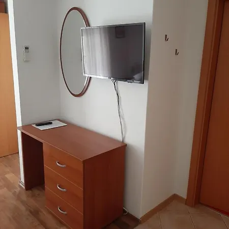 Old Town Apartman *
