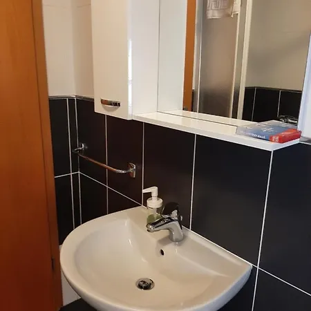 Old Town Apartman Cres