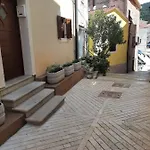 Old Town شقة